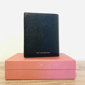 Want Les Essentials Bradley Bi-Fold Wallet